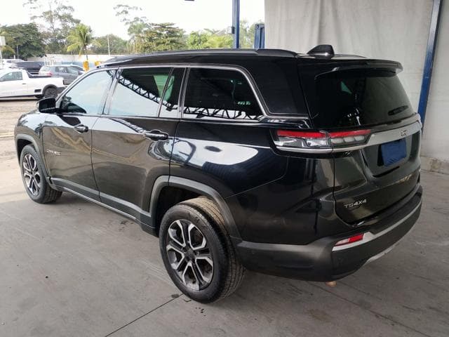 JEEP - COMMANDER LIM TD380 — foto do lote
