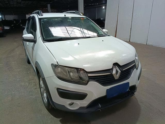 RENAULT - SANDERO STEP 16R — foto do lote