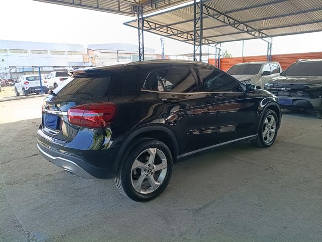 MERCEDES-BENZ - GLA200FF — foto do lote