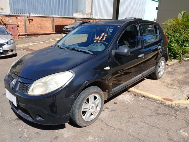 RENAULT - SANDERO EXP 16 — foto do lote