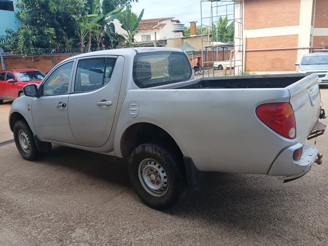 MMC - L200 TRITON GL D — foto do lote