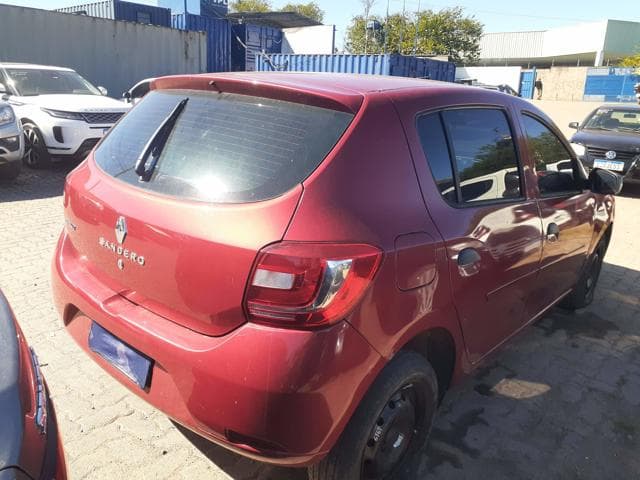 RENAULT - SANDERO AUTH 10 — foto do lote