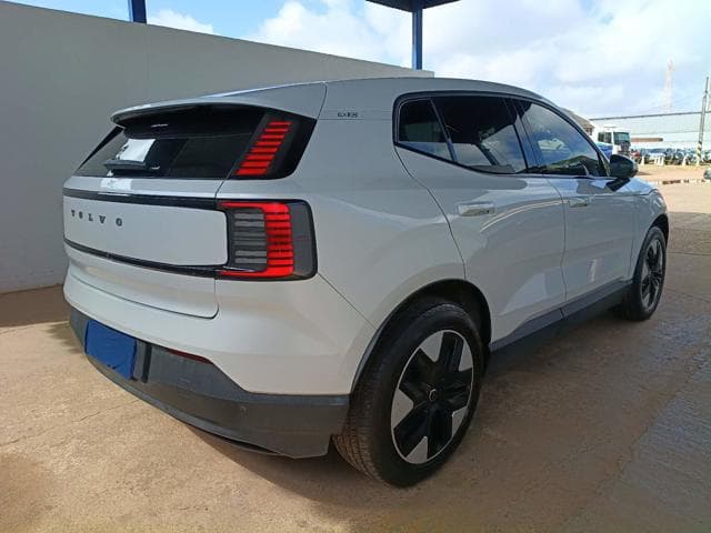 VOLVO - EX30 E60 CORE — foto do lote