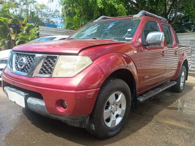 NISSAN - FRONTIER LE 4X4 — foto do lote