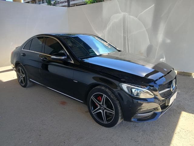 MERCEDES-BENZ - C200 — foto do lote
