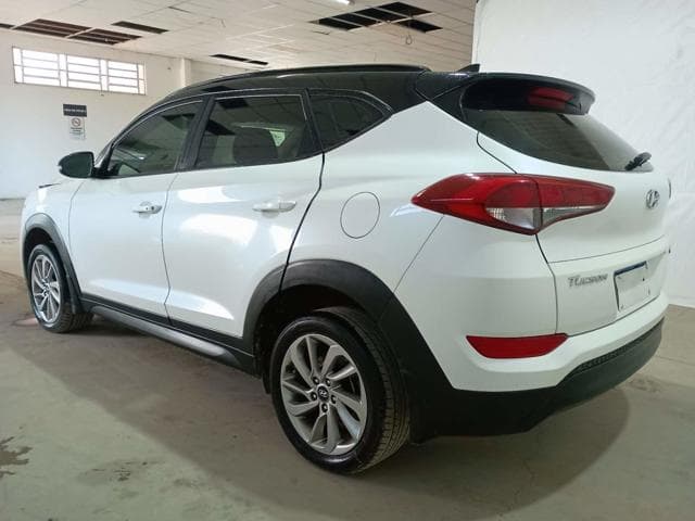HYUNDAI - TUCSON TURBO GLS — foto do lote