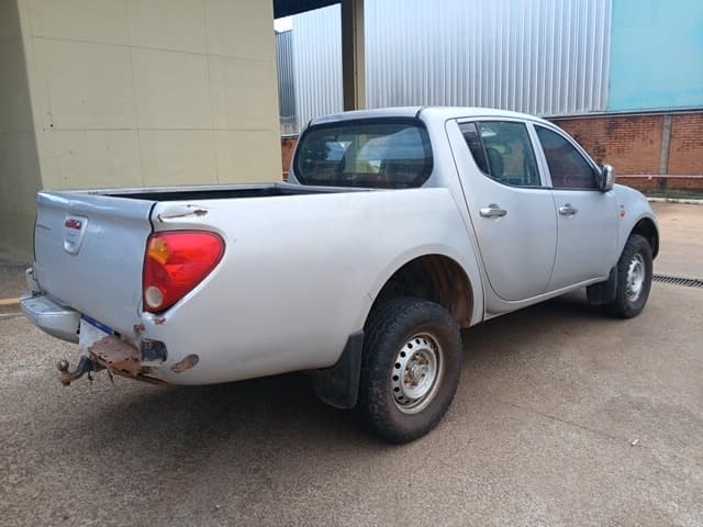 MMC - L200 TRITON GL D — foto do lote