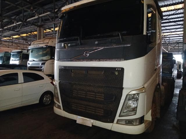 VOLVO - FH 540 6X4T — foto do lote