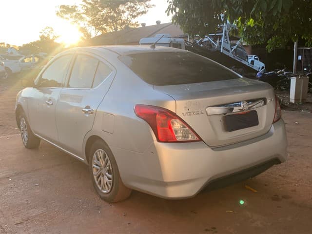 NISSAN - VERSA 16 SL — foto do lote