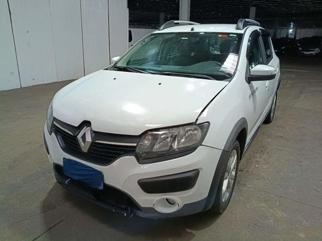 RENAULT - SANDERO STEP 16R — foto do lote