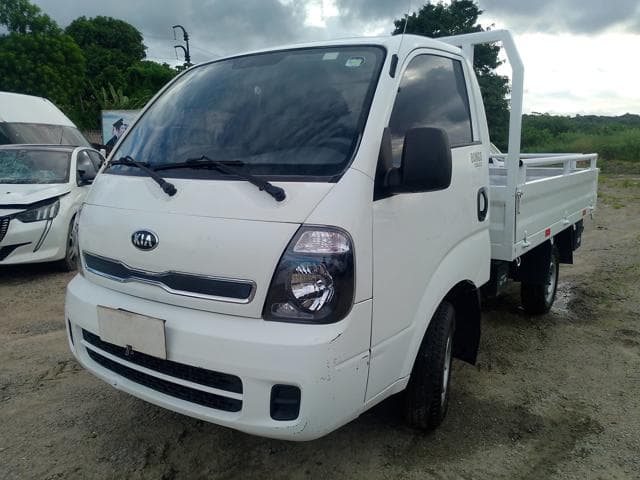 KIA - UK2500 HD SC — foto do lote