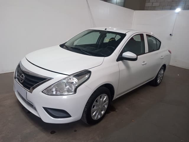 NISSAN - VERSA 10 — foto do lote
