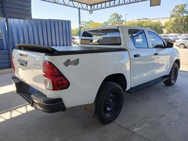 TOYOTA - HILUX CDLOWA4SD — foto do lote