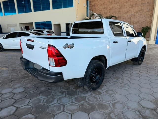 TOYOTA - HILUX CDLOWM4FD — foto do lote