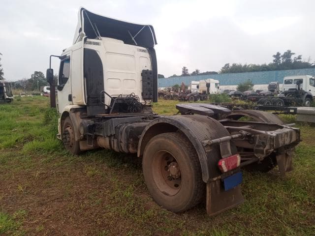VOLVO - VM 310 4X2T — foto do lote