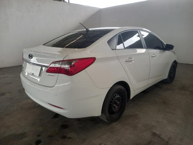 HYUNDAI - HB20S 1.6A COMF — foto do lote