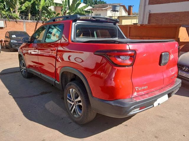 FIAT - TORO FREEDOM AT9 D — foto do lote
