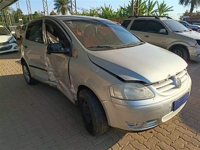 VOLKSWAGEN - FOX 1.0 — foto do lote