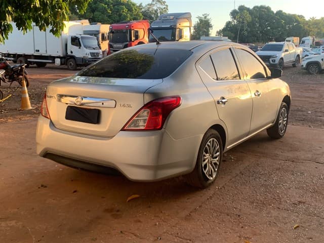 NISSAN - VERSA 16 SL — foto do lote