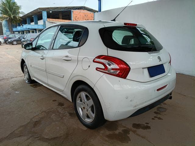 PEUGEOT - 208 ACTIVE — foto do lote