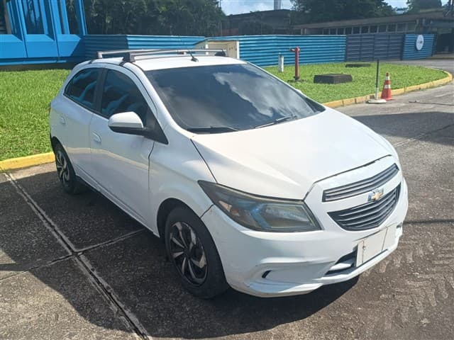 CHEVROLET - ONIX 1.4MT LT — foto do lote