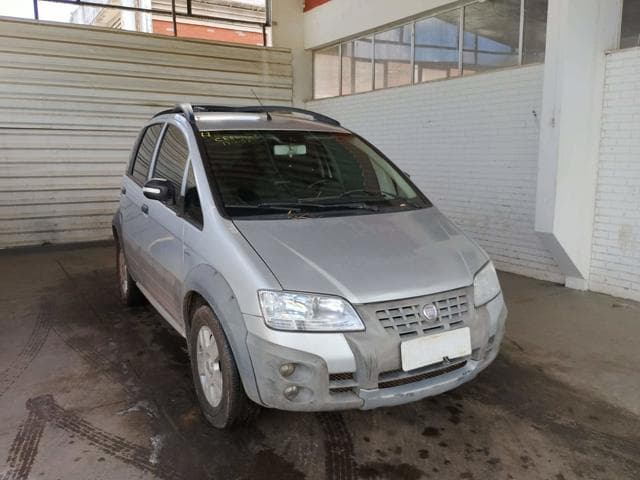 FIAT - IDEA ADVENTURE DUAL — foto do lote