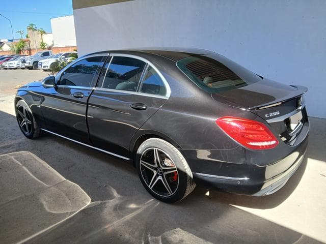 MERCEDES-BENZ - C200 — foto do lote