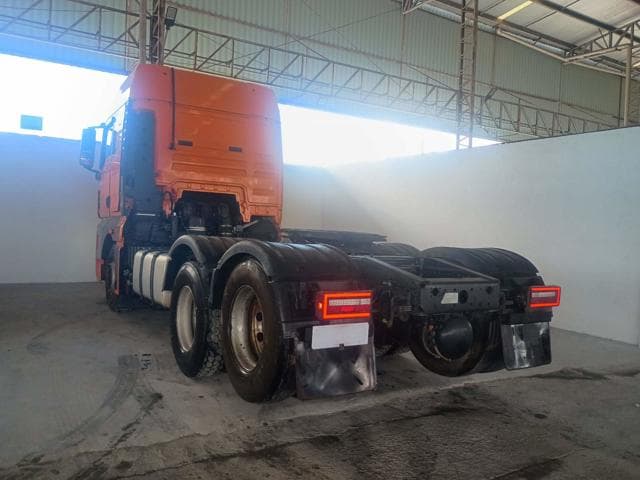 VOLKSWAGEN - 28.480 MTM 6X2 HD — foto do lote