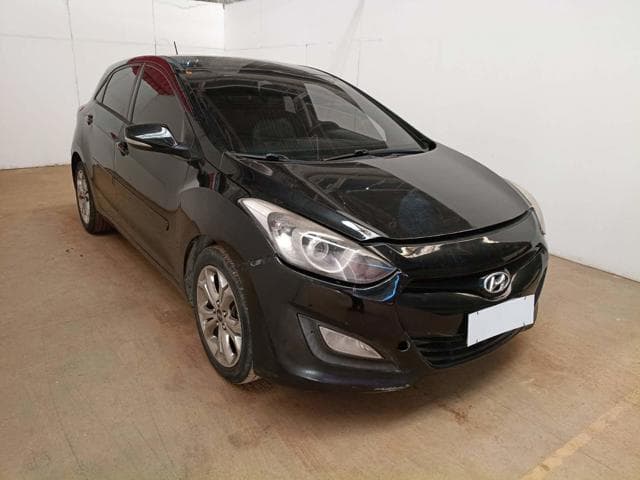 HYUNDAI - I30 — foto do lote
