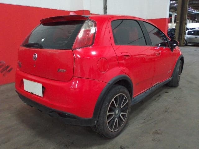 FIAT - PUNTO TURBO T-JET — foto do lote
