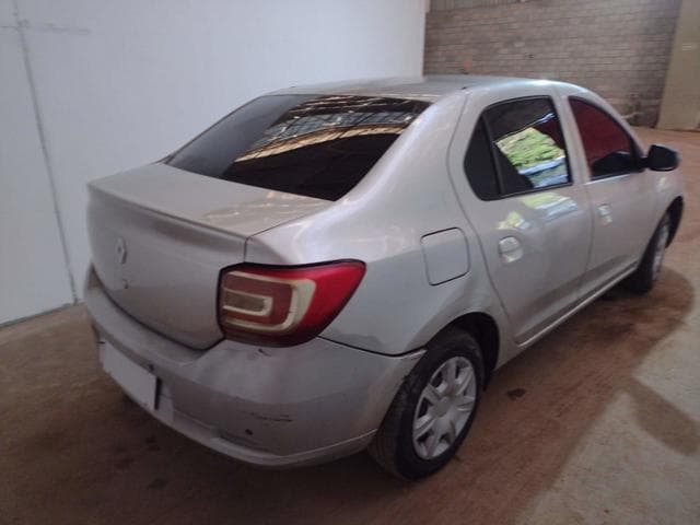 RENAULT - LOGAN EXPR 10 — foto do lote