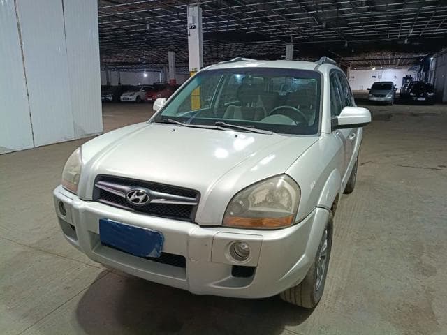 HYUNDAI - TUCSON GLSB — foto do lote