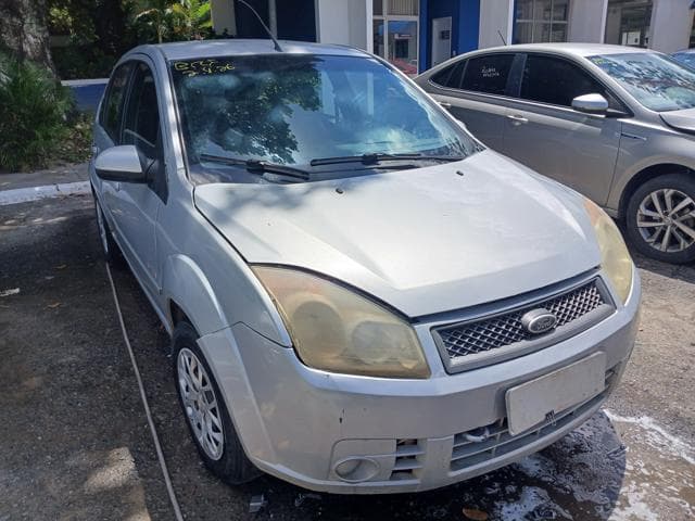 FORD - FIESTA SEDAN FLEX — foto do lote