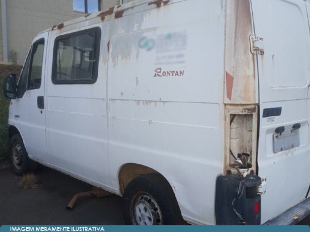 Carro Fiat Ducato Cargo — foto do lote
