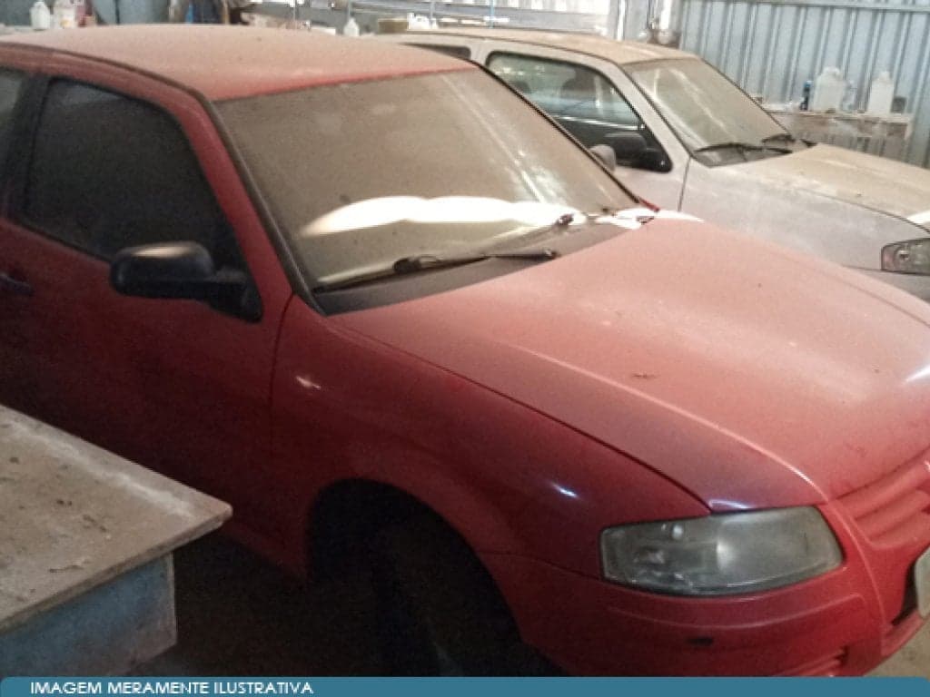 Carro Volkswagen Gol (Lote 10) — foto do lote