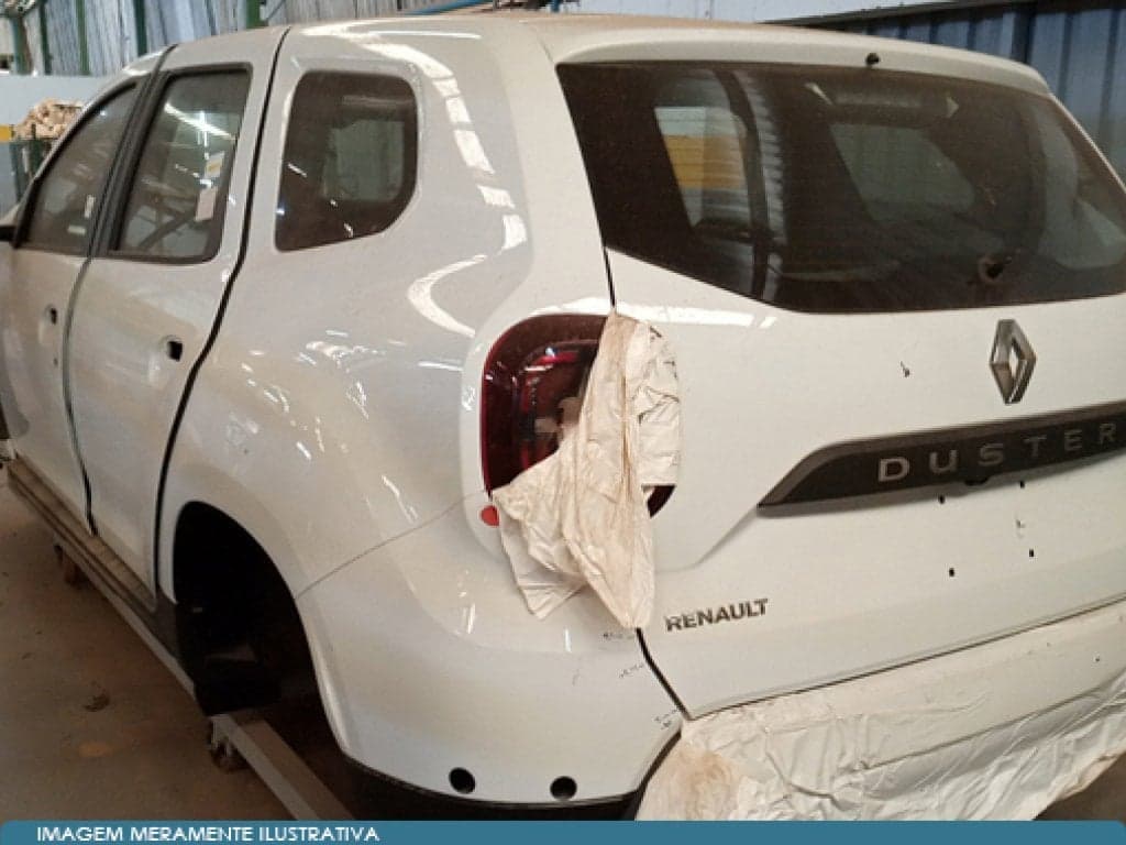 Carro Renault Duster (somente lataria) — foto do lote