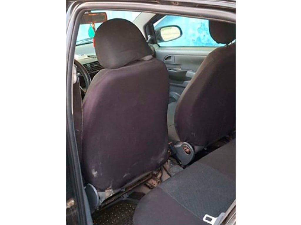 Carro Volkswagen Fox 1.6 - 2005 — foto do lote