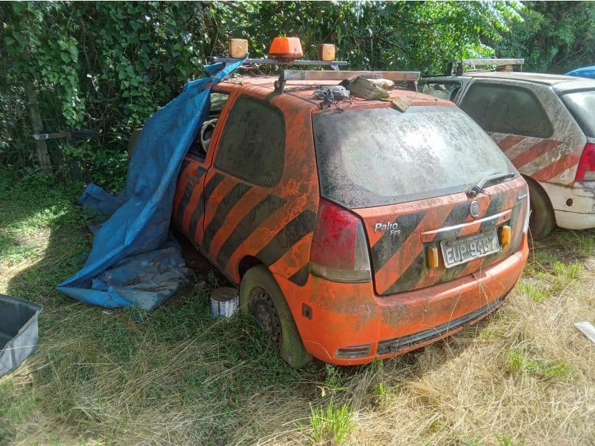 LOTE 1: VEÍCULO FIAT PALIO FIRE ECONOMY, PLACA EUP-9487, ANO 2011, EM ESTADO DE SUCATA Processo: 1127919-19.2018.8.26.0100 Ac