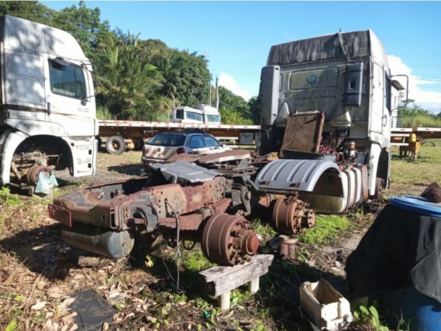 LOTE 05: VEÍCULO VOLKSWAGEN 25-420 CONSTELLATION 6X2 2P (DIESEL) (E5), PLACA FSA-3110, ANO/MODELO 2014. Processo: 1127919-19.