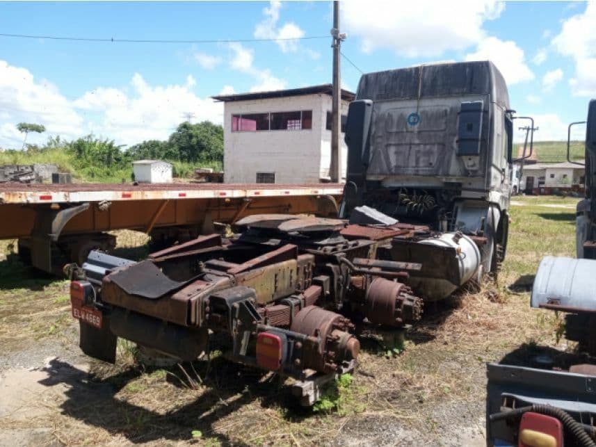 LOTE 02: VEÍCULO VOLKSWAGEN 25-370 E CONSTEL. 6X2 TRACTOR 2P (DIES.), PLACA ELW-4669, ANO/MODELO 2011. Processo: 1127919-19.2