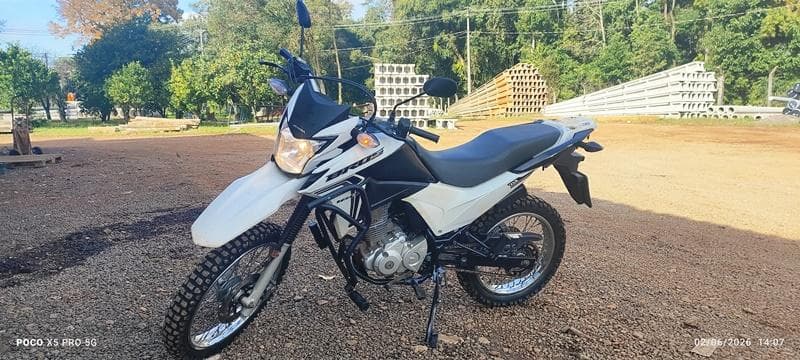 LOTE 02: Motocicleta Honda NXR 160 BROS ESDD, ano 2022 — foto do lote