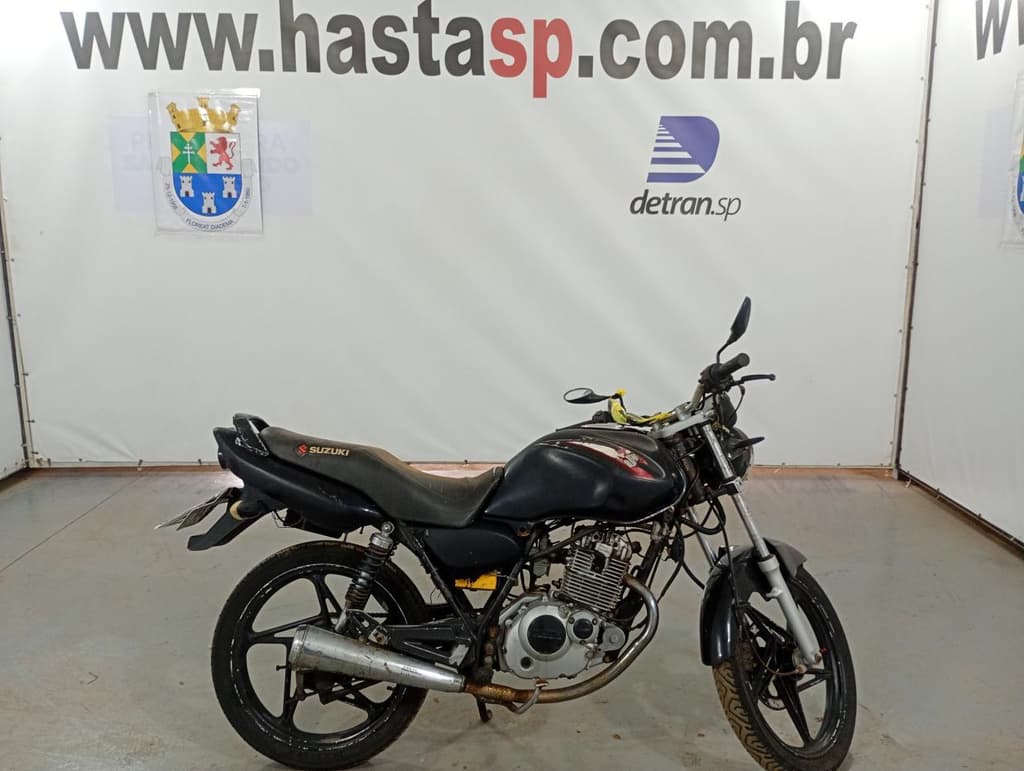 SUZUKI EN125 YES SE 2011 2011 PRETA — foto do lote