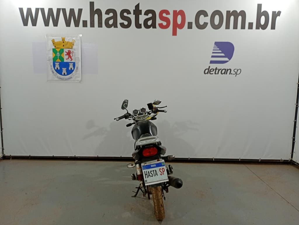 SUZUKI GSR125 2014 2015 PRETA — foto do lote