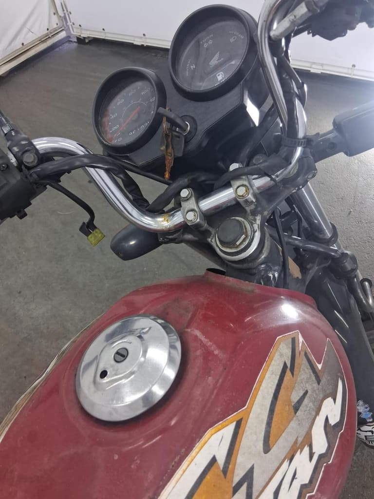HONDA CG 125 TITAN ES 2001 2002 VERMELHA — foto do lote