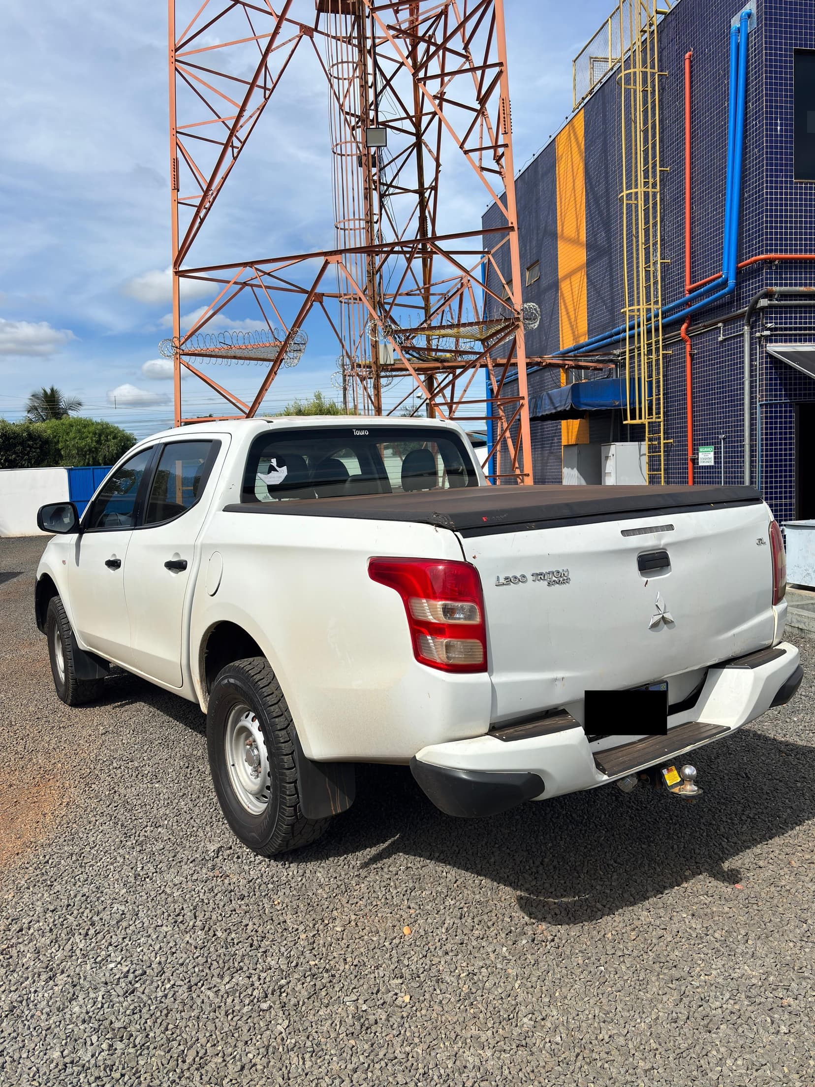 MITSUBISHI L200 TRITON SPORT GL 2.4(NACIONAL), 2020/2020, Placa FINAL 1 (MT),  (Ref.: LIM202600268) — foto do lote