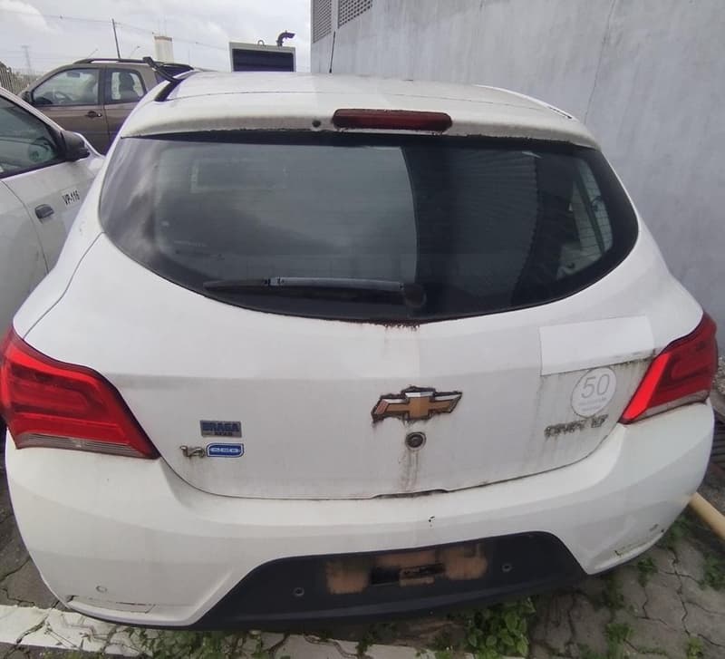CHEVROLET ONIX 1.4 LT — foto do lote