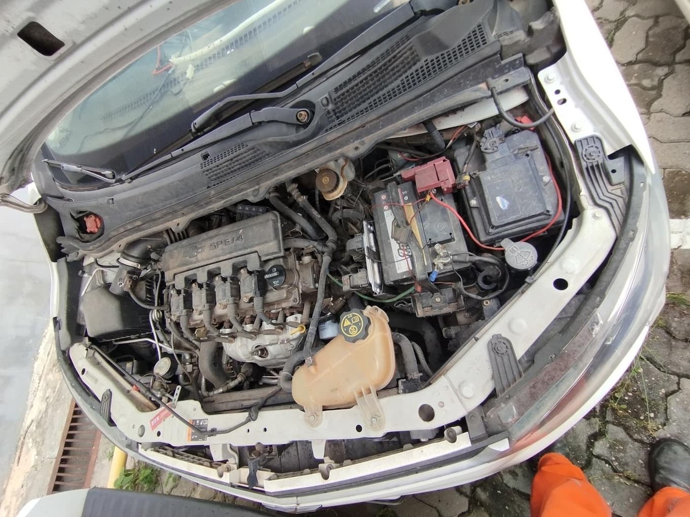 CHEVROLET ONIX 1.4 LT — foto do lote