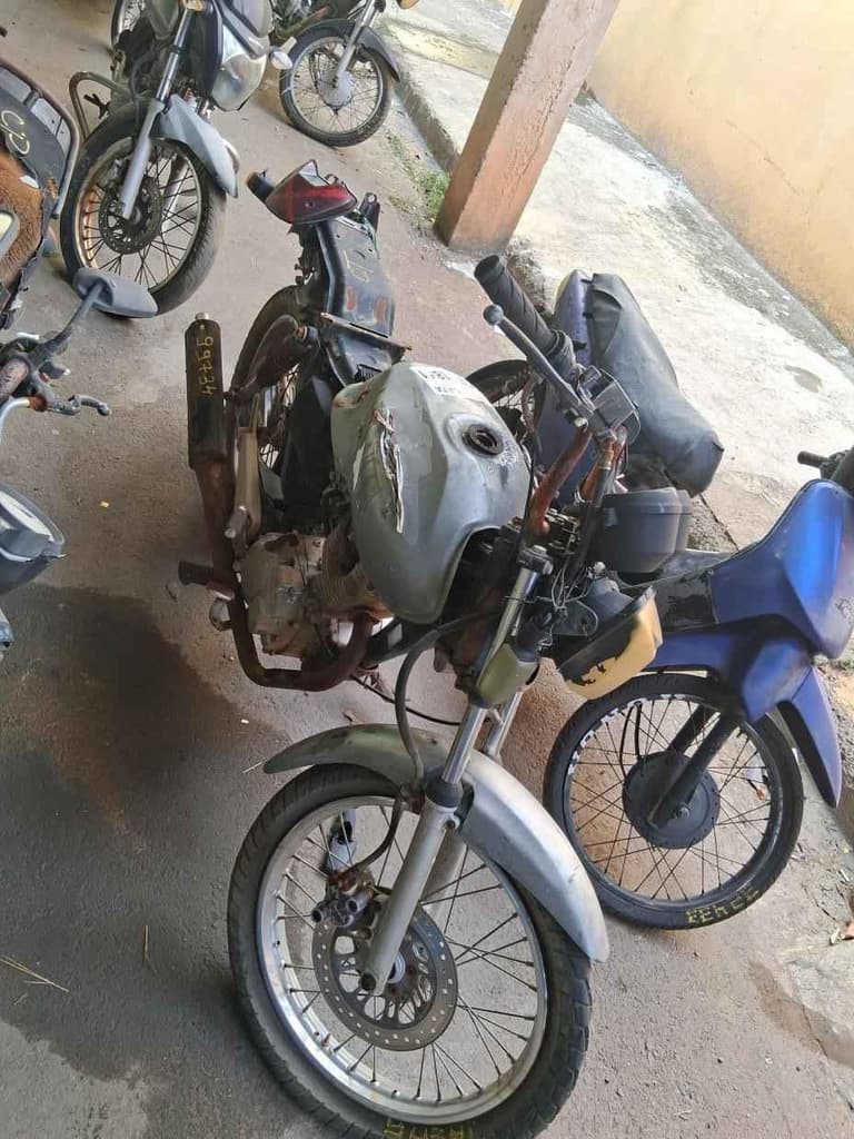 HONDA CG Sucata Motor Servível — foto do lote
