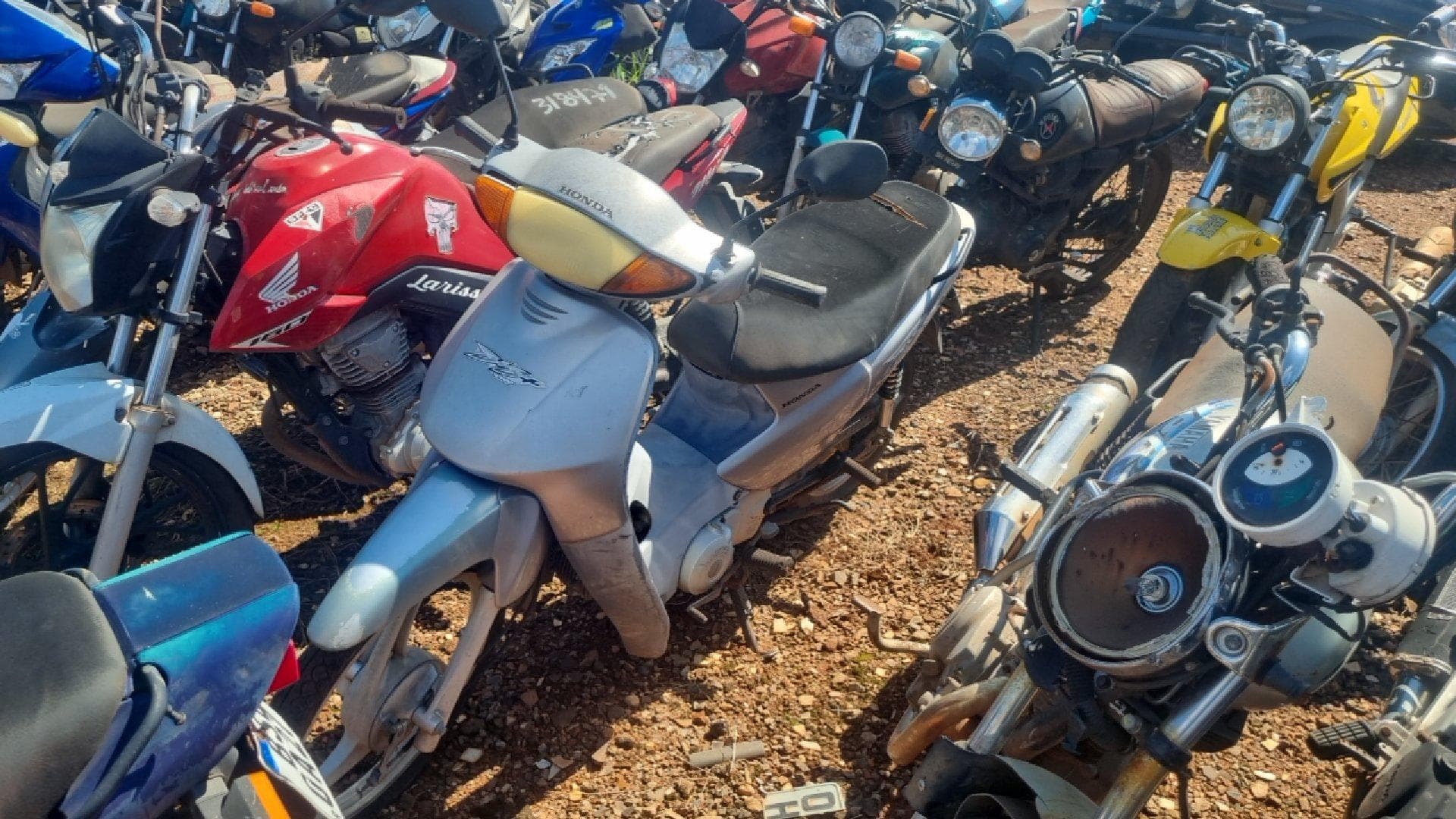 HONDA/C100 BIZ MAIS - 2004/2004 - Araraquara-SP - REPASSE — foto do lote