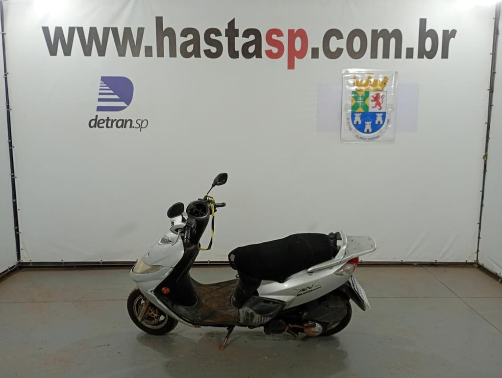 SUZUKI AN125 2008 2009 PRATA — foto do lote